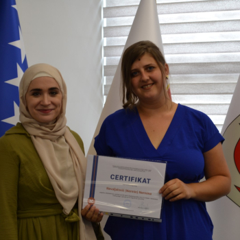 Dodijeljeni certifikati polaznicama kursa engleskog jezika
